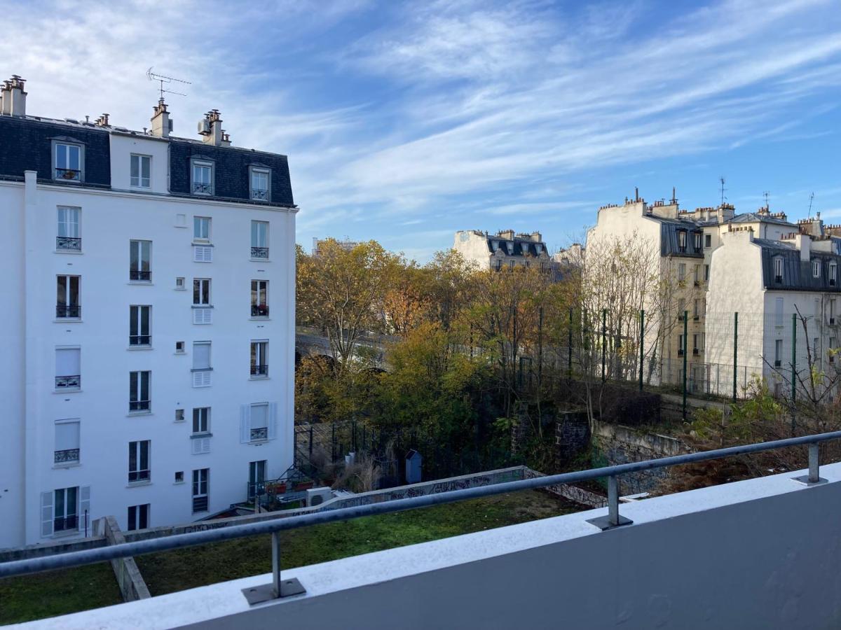 Entire Apartment With Terrace Paris Dış mekan fotoğraf